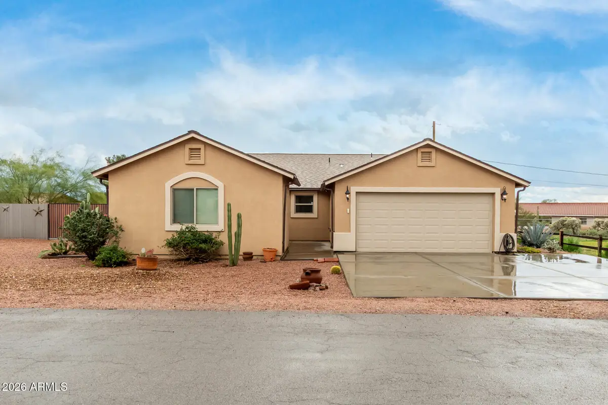 10393 E Fortuna Avenue, Gold Canyon, AZ 85118 - Image #1