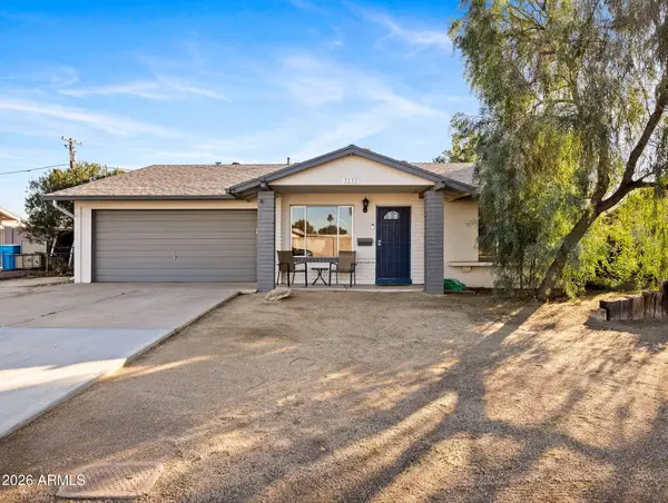 3233 W Mandalay Lane, Phoenix, AZ 85053