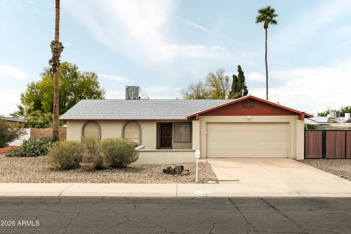1955 W Shady Glen Avenue, Phoenix, AZ 85023 - Image #1