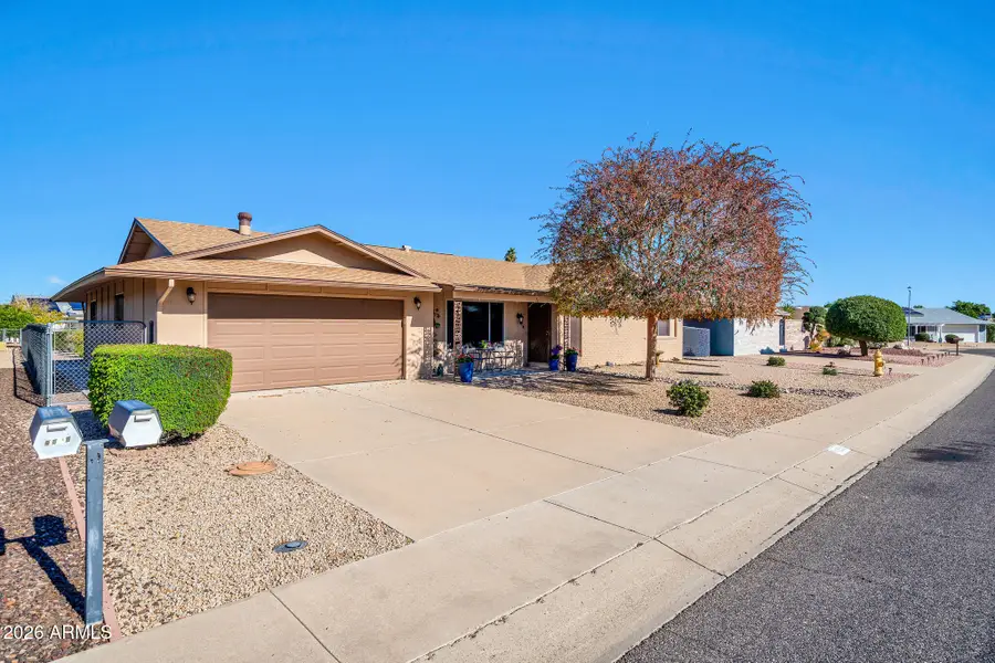 9330 W Manzanita Drive, Sun City, AZ 85373 - Image #2