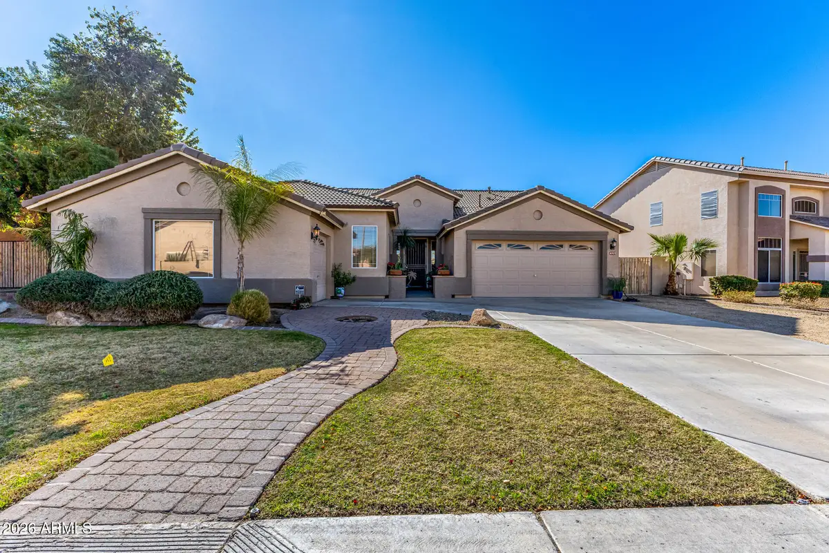 6827 W El Cortez Place, Peoria, AZ 85383 - Image #1