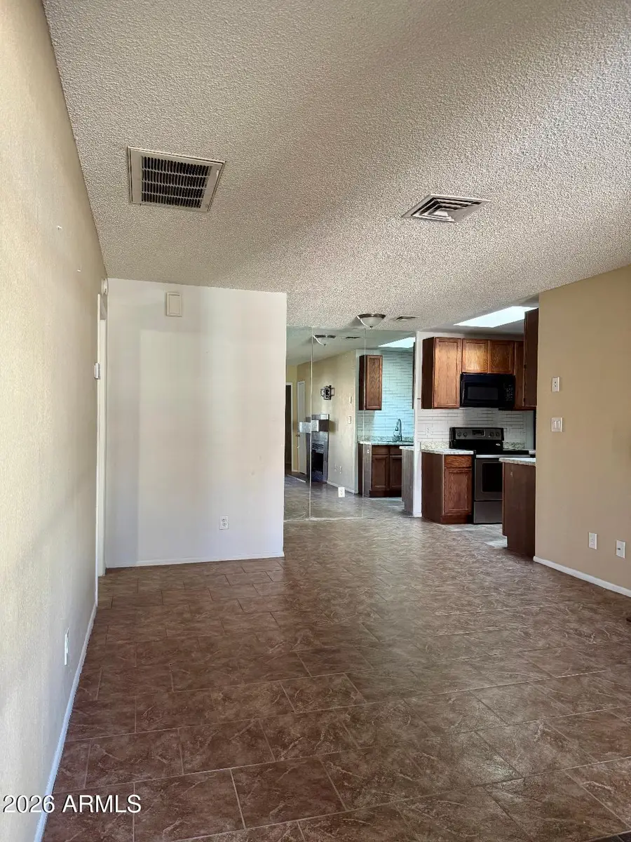 9020 W Highland Avenue #122, Phoenix, AZ 85037 - Image #3