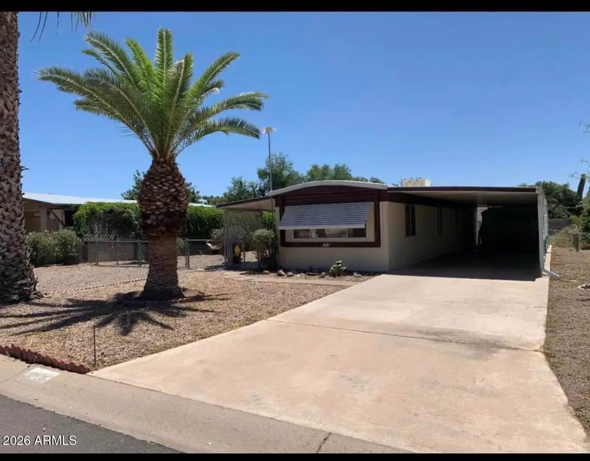 869 S Esperanza Avenue, Mesa, AZ 85208 - #1