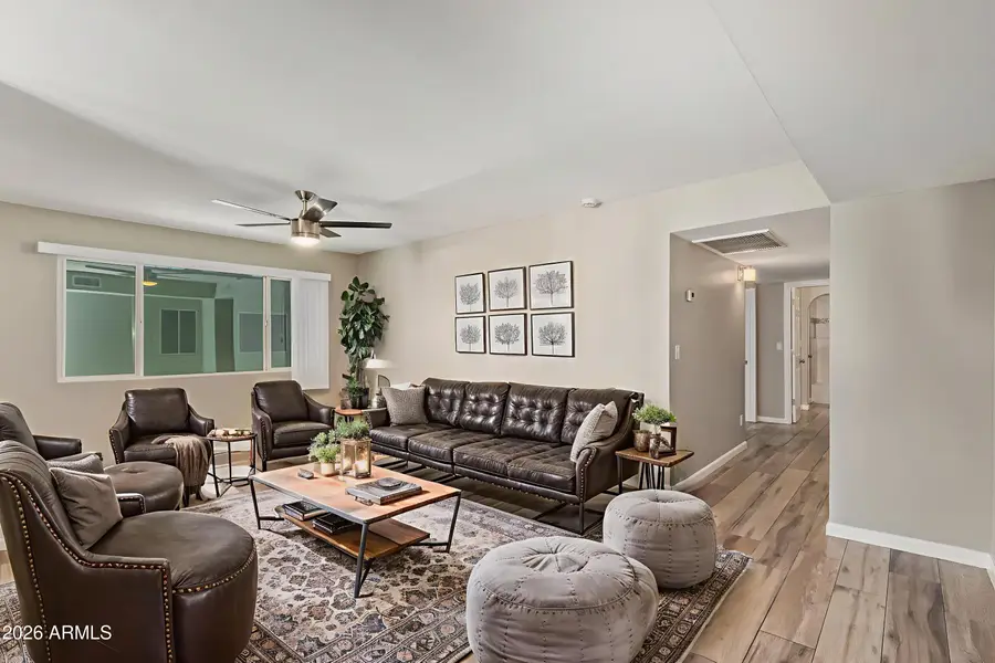 5888 N 48th Lane, Glendale, AZ 85301 - Image #3