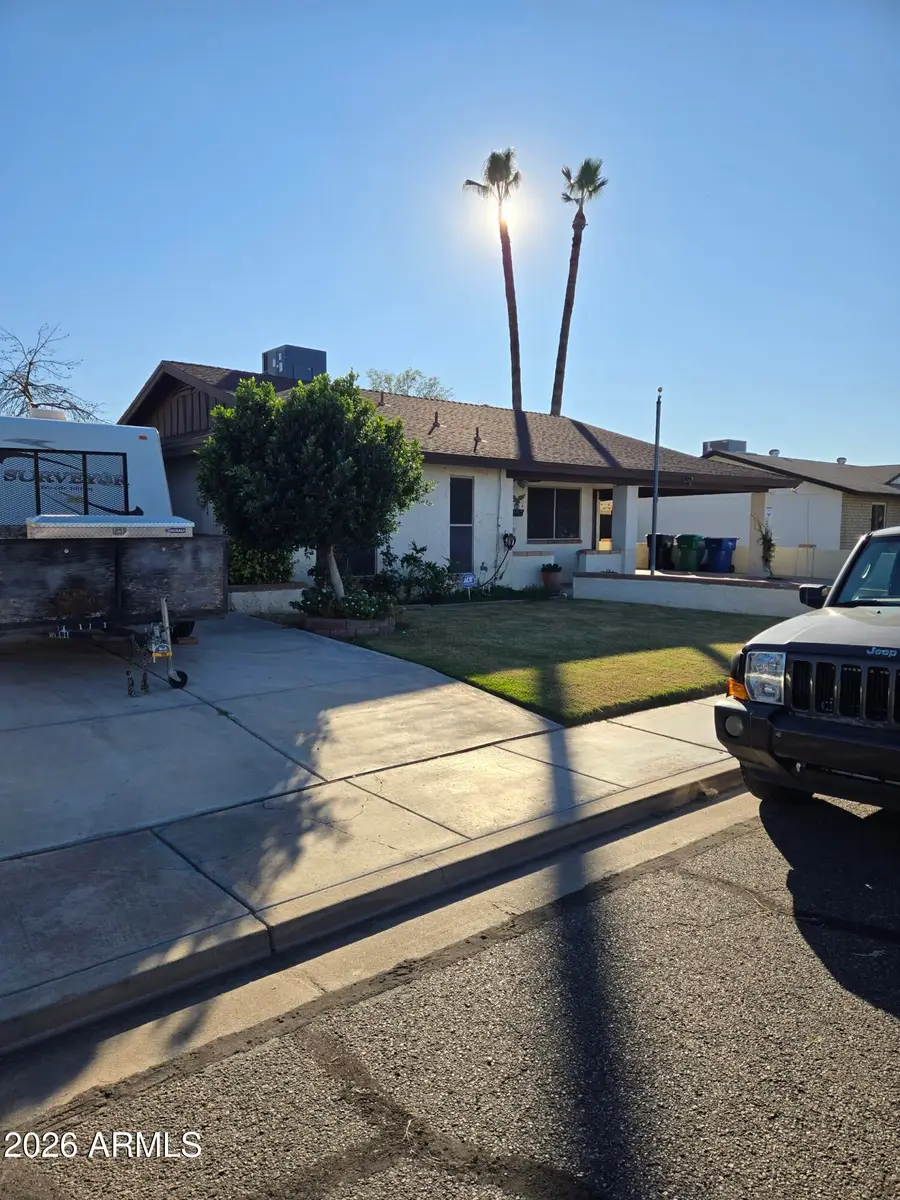 843 E Garnet Avenue, Mesa, AZ 85204 - Image #3