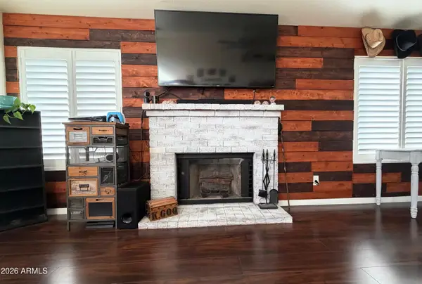 3647 W Escuda Drive, Glendale, AZ 85308