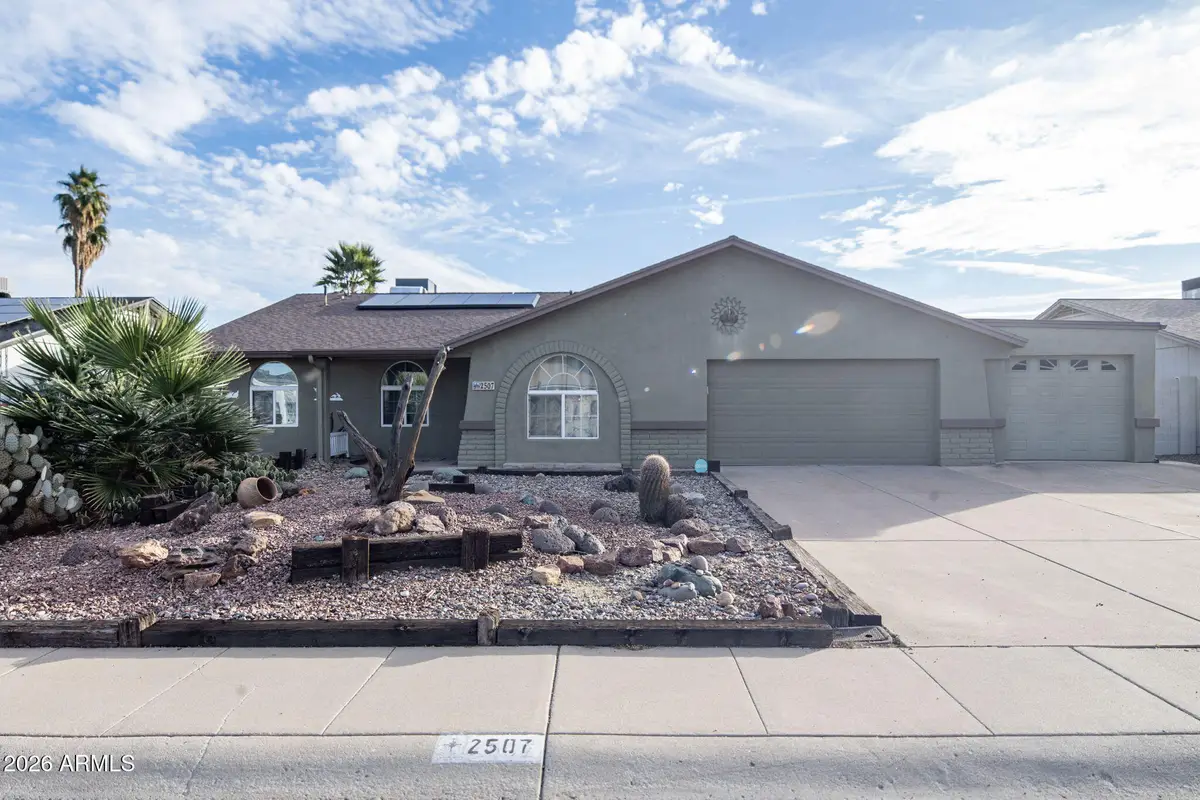 2507 W Surrey Avenue, Phoenix, AZ 85029 - Image #1