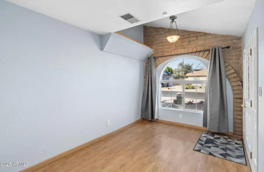 2507 W Surrey Avenue, Phoenix, AZ 85029 - Image #2