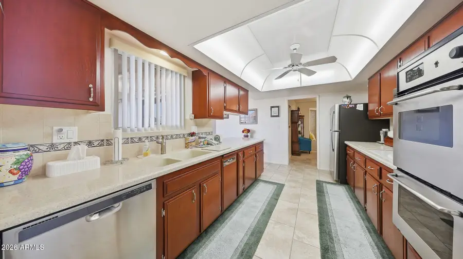 10631 W Roundelay Circle, Sun City, AZ 85351 - Image #3