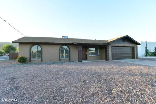 1943 E South Mountain Avenue, Phoenix, AZ 85042 - Image #1