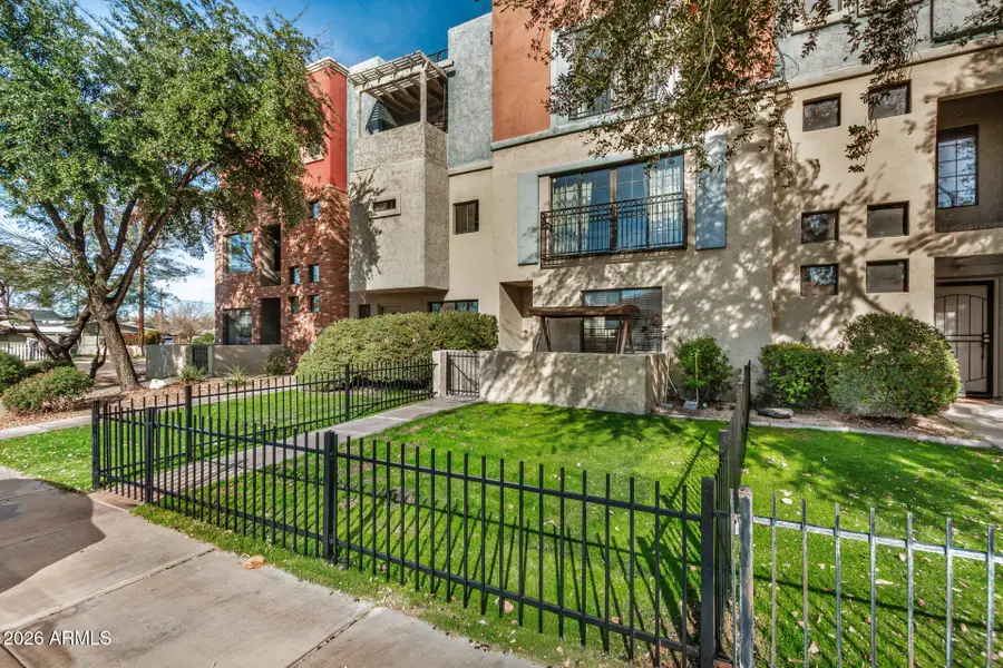 3423 E Lance Lane, Phoenix, AZ 85018 - #2