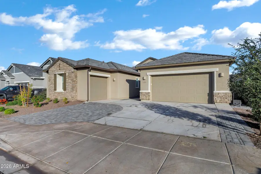 3228 E Saddletree Way, San Tan Valley, AZ 85140 - Image #2