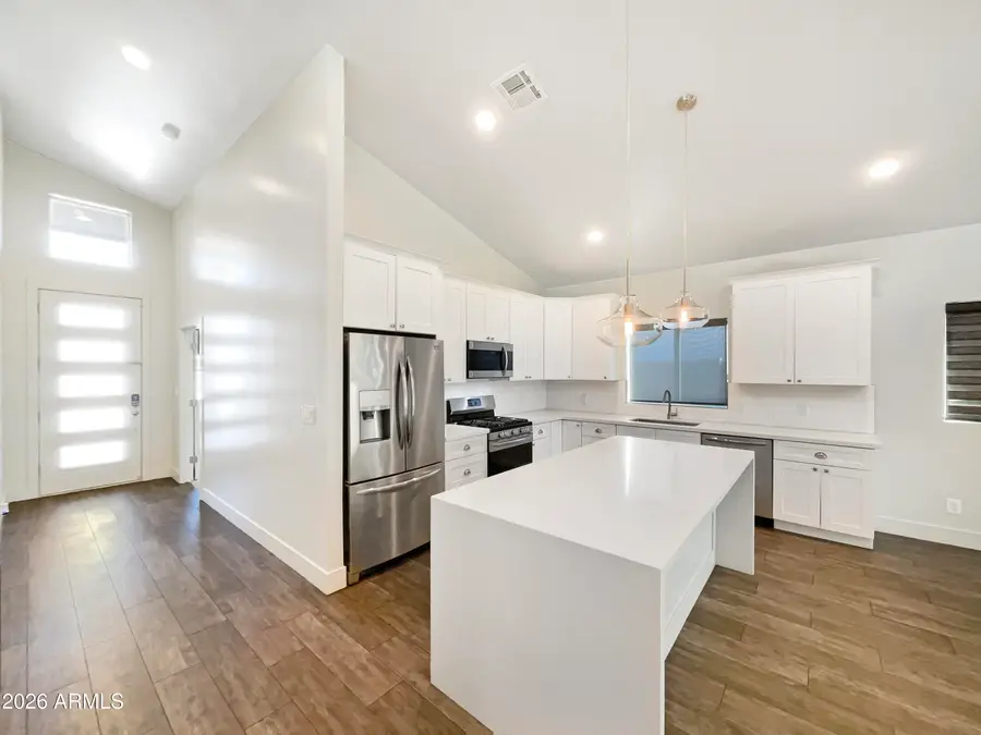 1005 E Weldon Avenue, Phoenix, AZ 85014 - Image #2