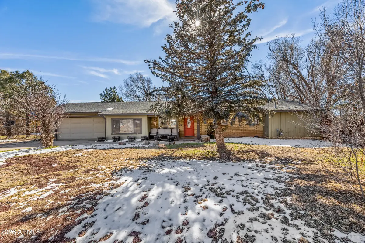 7952 E Saturn Drive, Flagstaff, AZ 86004 - Image #1