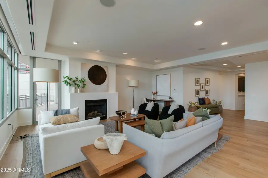 2211 E Camelback Road #402, Phoenix, AZ 85016 - #3