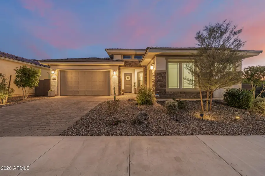8743 W Wagon Wheel Drive, Glendale, AZ 85305 - Image #2