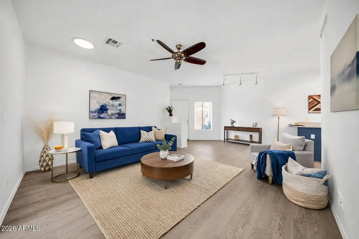 8800 N 107th Avenue #52, Peoria, AZ 85345 - Image #1