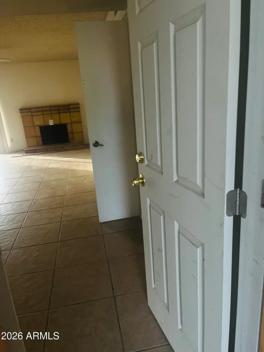 4543 W Beryl Avenue, Glendale, AZ 85302 - Image #2