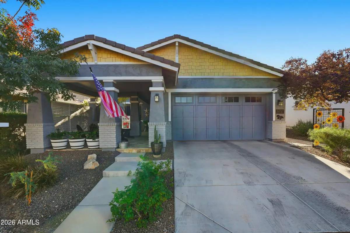 20757 W Minnezona Avenue, Buckeye, AZ 85396 - Image #1