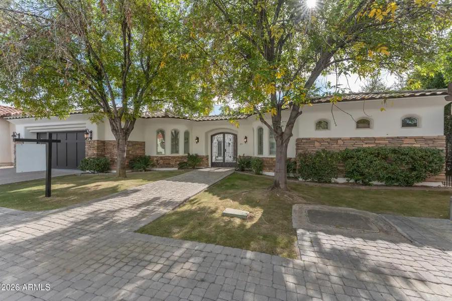 303 E Wexford Cove, Phoenix, AZ 85020 - Image #2