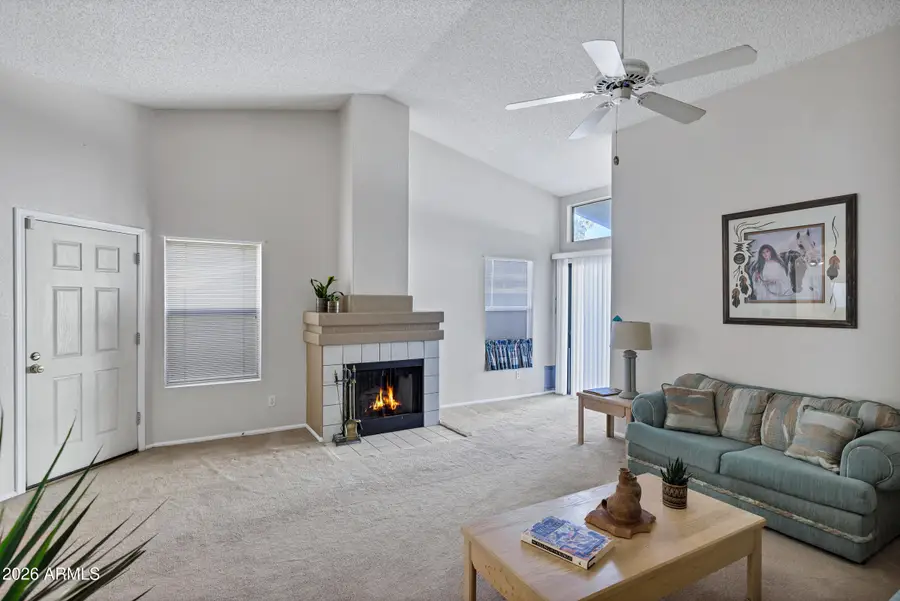 814 E Sack Drive, Phoenix, AZ 85024 - Image #2