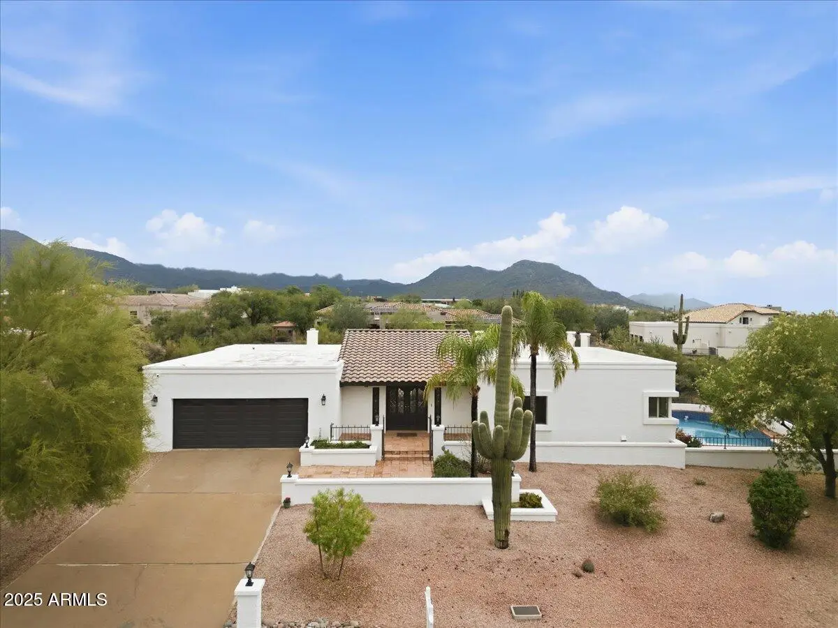 9437 E Calle De Valle Drive, Scottsdale, AZ 85255 - #1