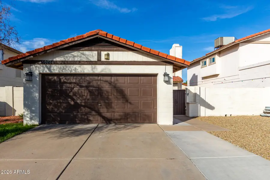 5028 W Gelding Drive, Glendale, AZ 85306 - Image #3