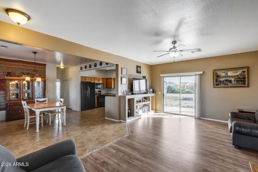 31807 N 219th Avenue, Wittmann, AZ 85361 - #2