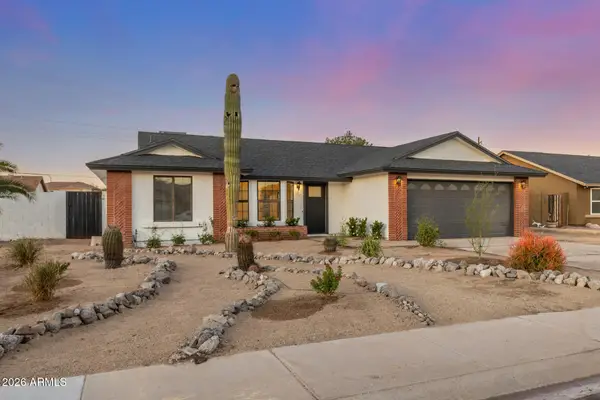 8938 W Echo Lane, Peoria, AZ 85345