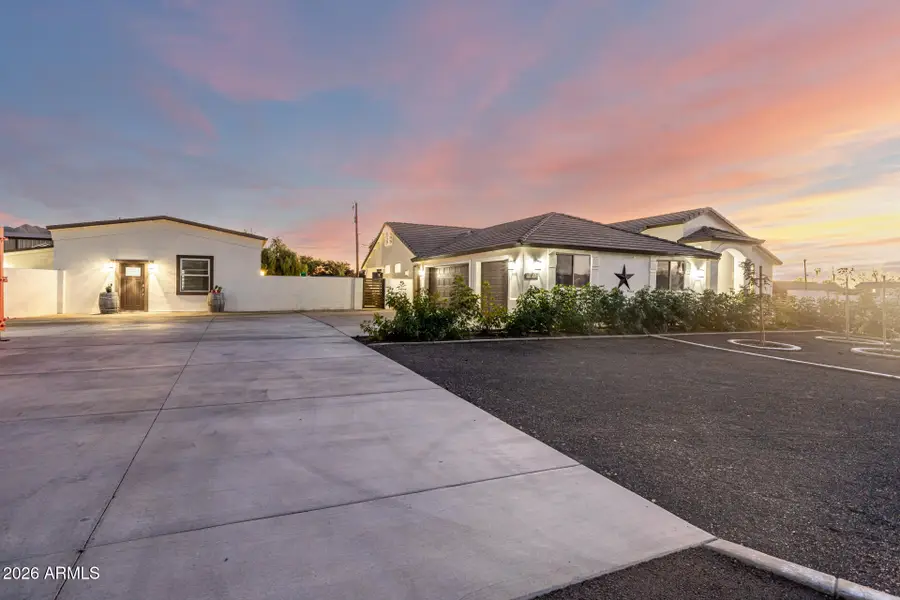 2863 E Cedar Waxwing Drive, Gilbert, AZ 85298 - Image #2