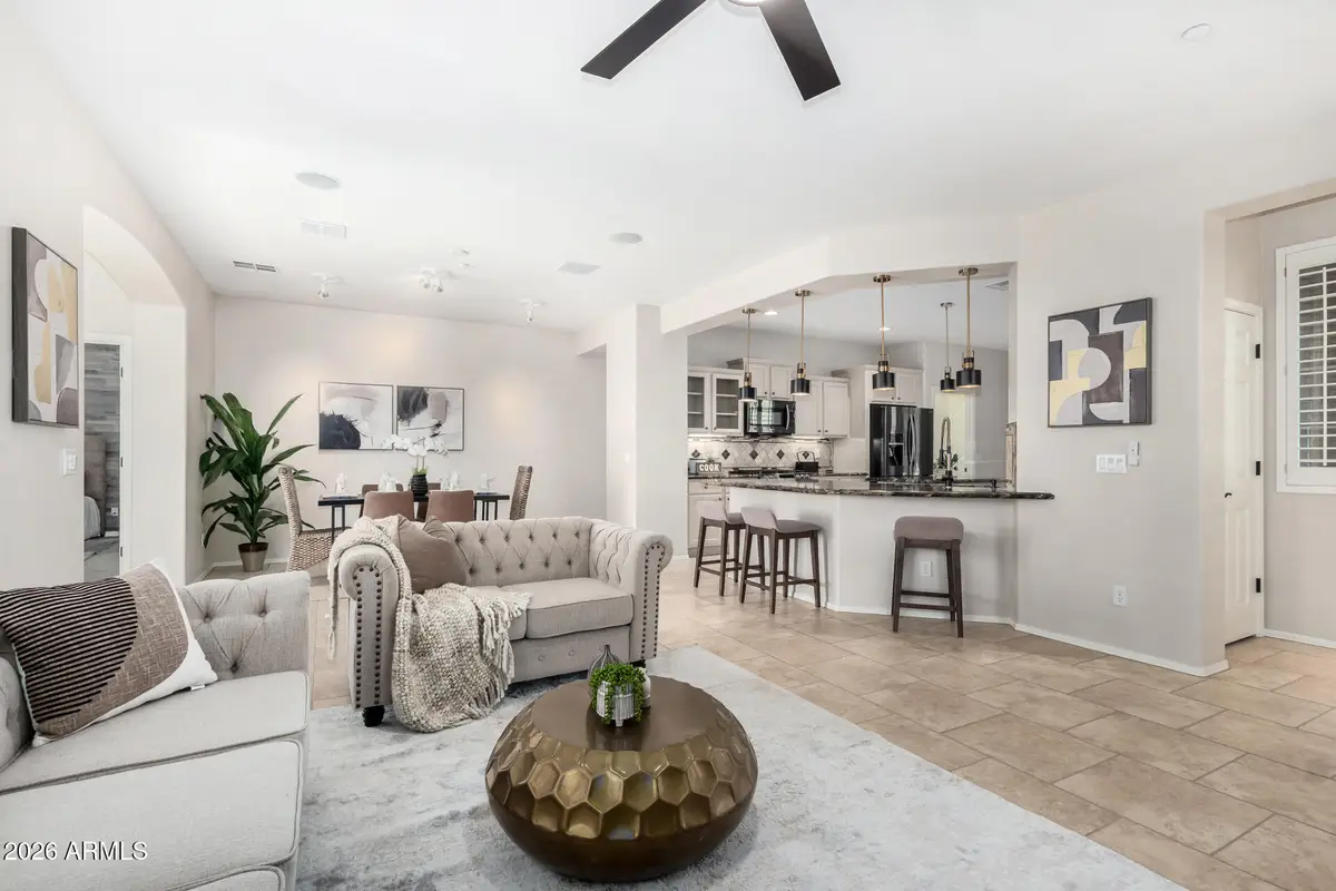 12337 W Maya Way, Peoria, AZ 85383 - Image #1