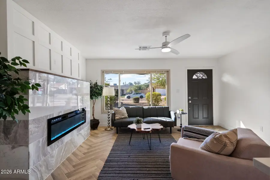 2518 E Louise Drive, Phoenix, AZ 85032 - Image #3