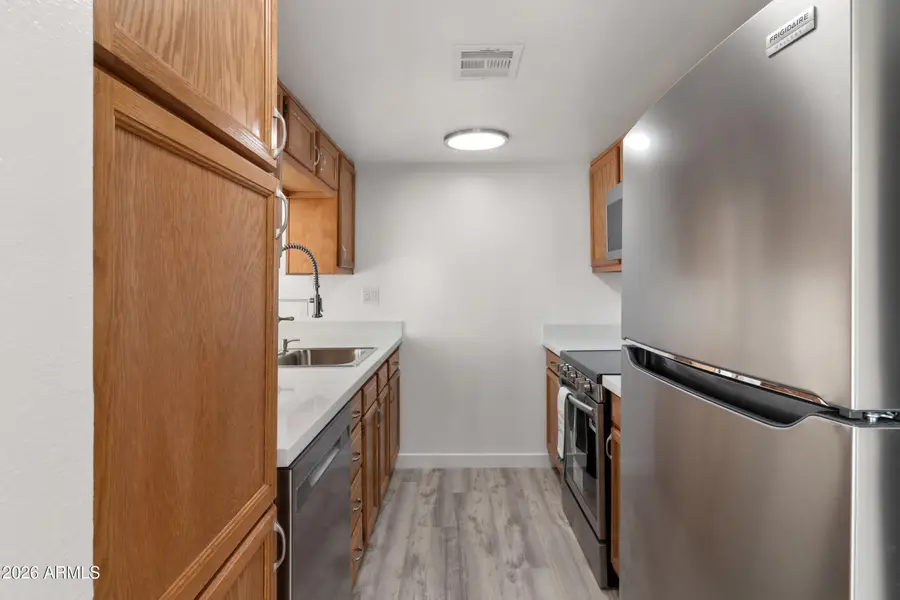 3033 E Devonshire Avenue #2005, Phoenix, AZ 85016 - Image #3