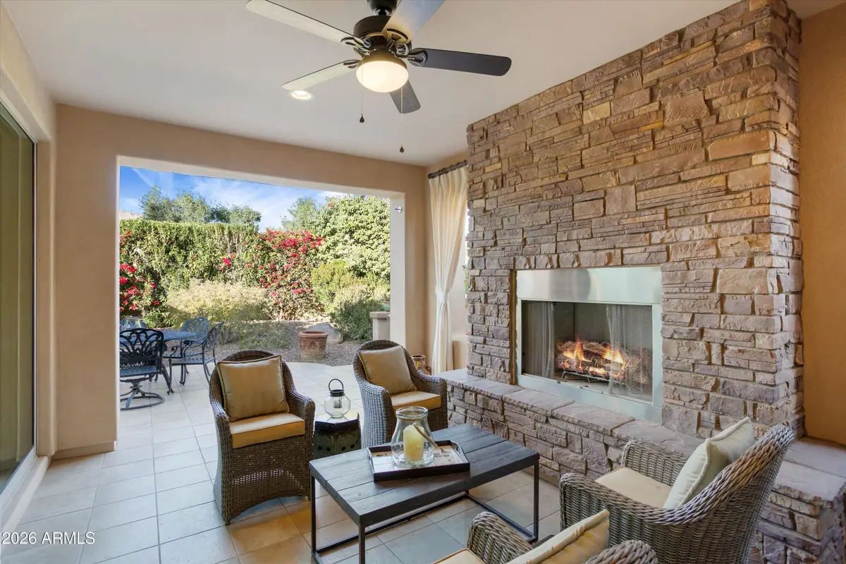 12910 W Dale Lane, Peoria, AZ 85383 - Image #1