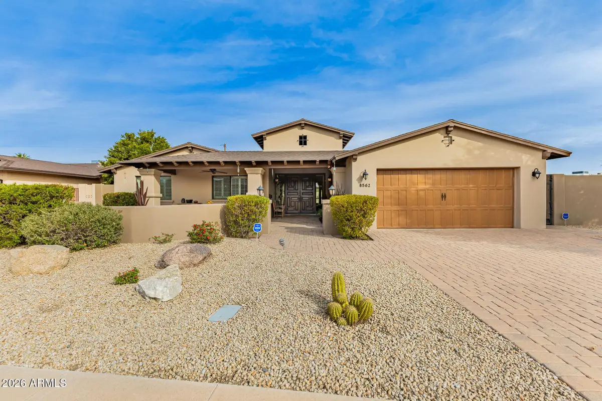 8562 E Turney Avenue, Scottsdale, AZ 85251 - #1