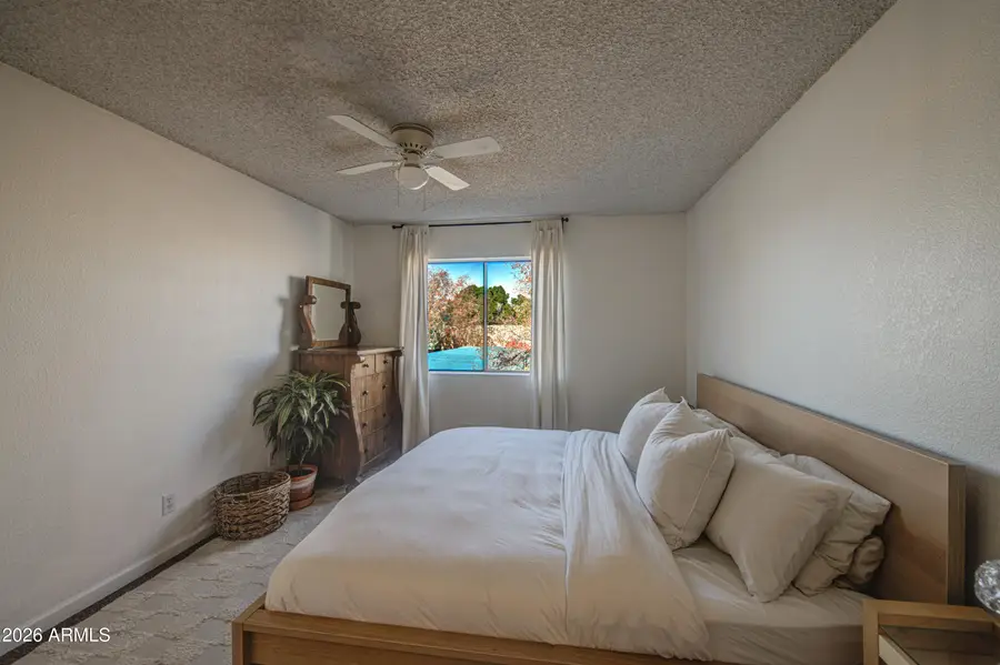 1832 N 52nd Street #205, Phoenix, AZ 85008 - Image #2