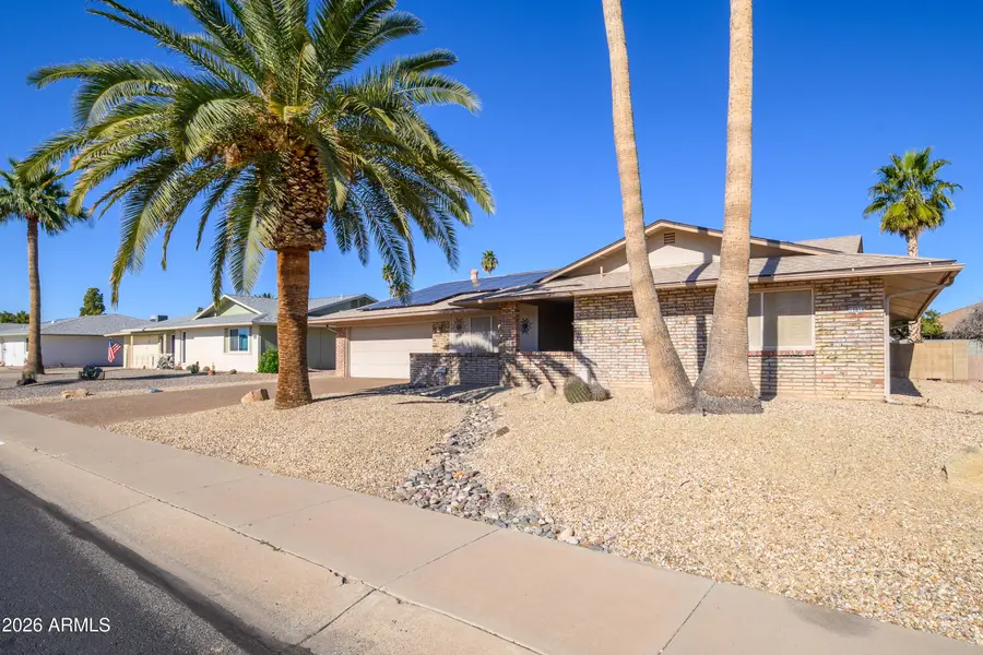 19814 N Willowcreek Circle, Sun City, AZ 85373 - Image #3