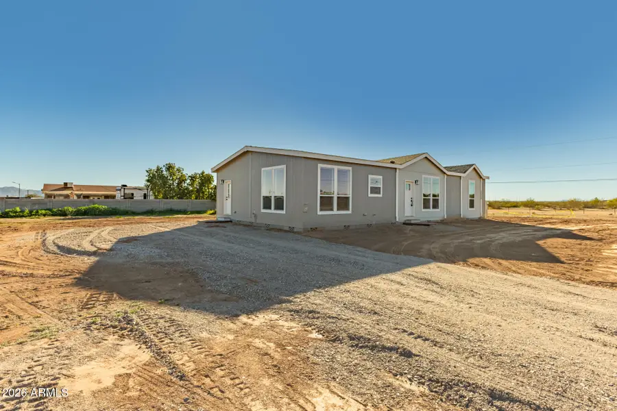 23059 W Rancho Laredo Drive, Wittmann, AZ 85361 - Image #2