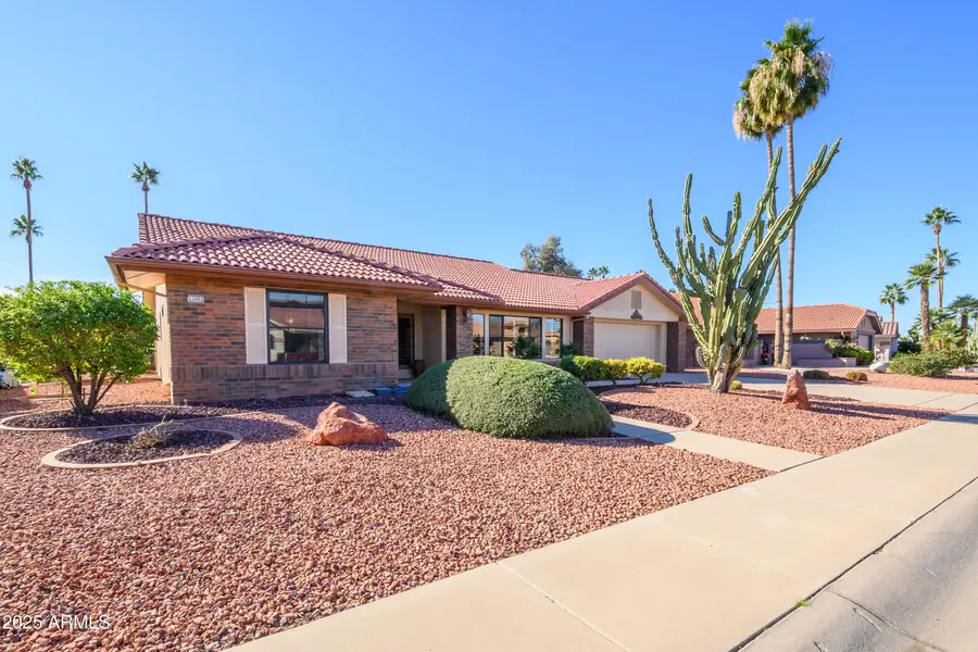 13603 W Gable Hill Drive, Sun City West, AZ 85375 - Image #2