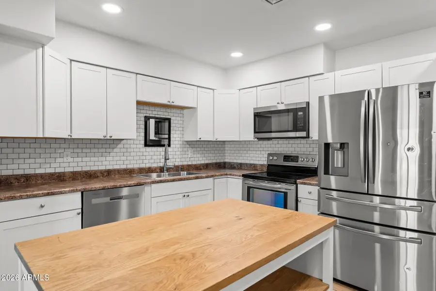 9257 W Gary Road, Peoria, AZ 85345 - Image #2