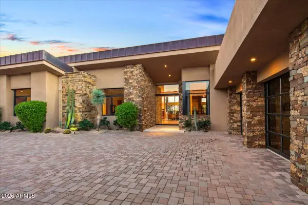 42196 N Chiricahua Pass #297, Scottsdale, AZ 85262