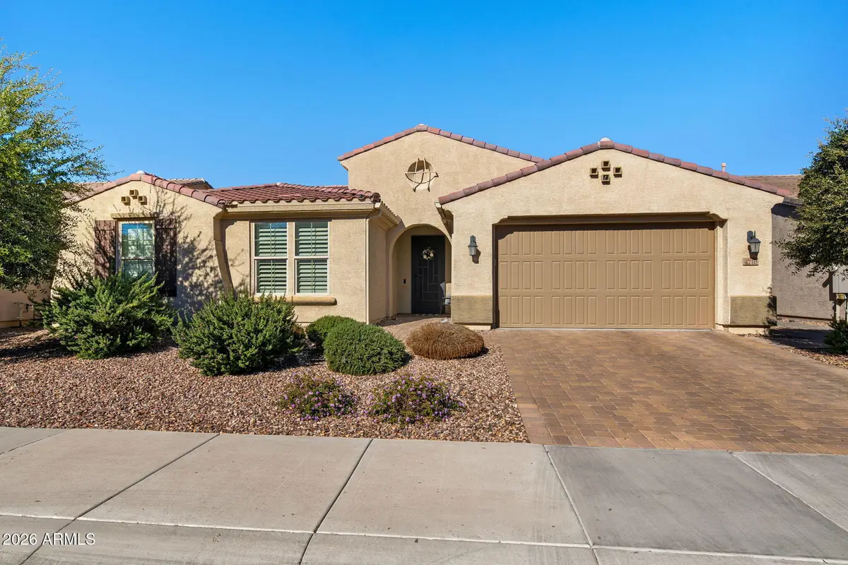 3710 E Blue Spruce Lane, Gilbert, AZ 85298 - Image #1