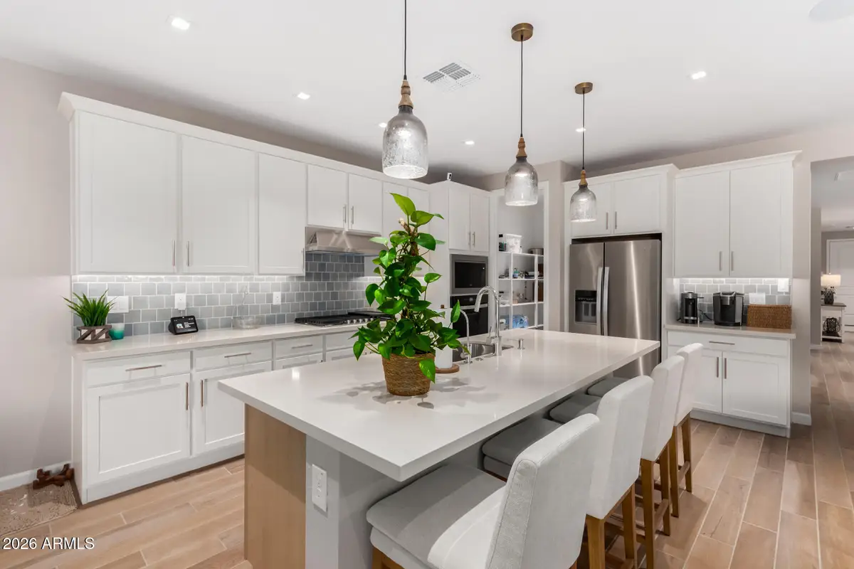 7674 W Tether Trail, Peoria, AZ 85383 - #1