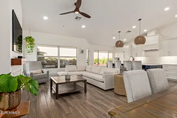 9106 E Kimberly Way, Scottsdale, AZ 85255