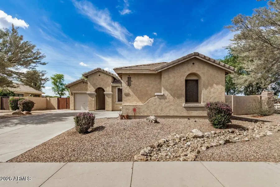 2112 E Yellowstone Place, Chandler, AZ 85249 - Image #2