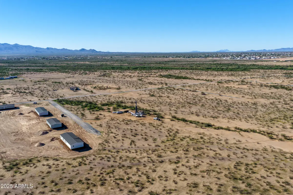 5-E Radford Road #E, Wittmann, AZ 85361 - Image #1
