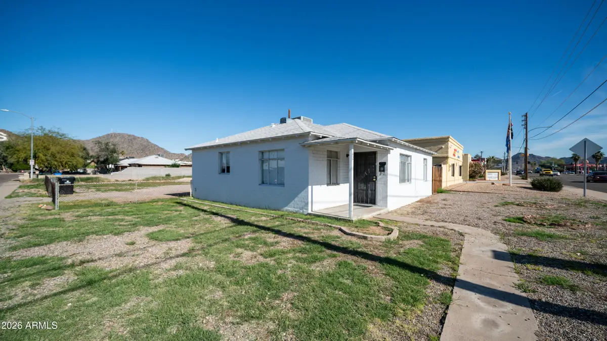 42 W Dunlap Avenue, Phoenix, AZ 85021 - Image #1