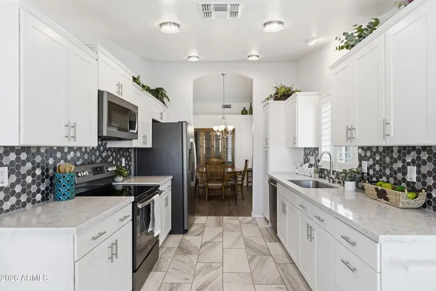 8340 W Taro Lane, Peoria, AZ 85382 - Image #2