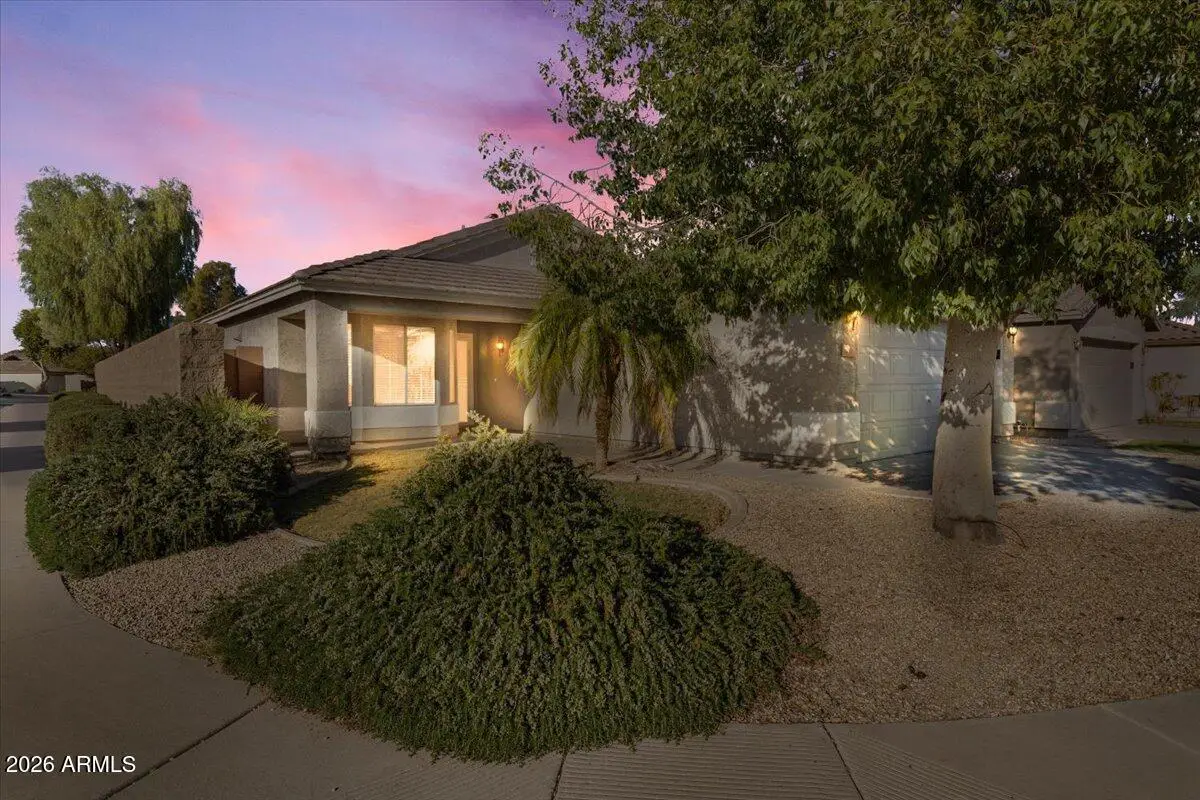 60 W Zinnia Place, San Tan Valley, AZ 85143 - Image #1