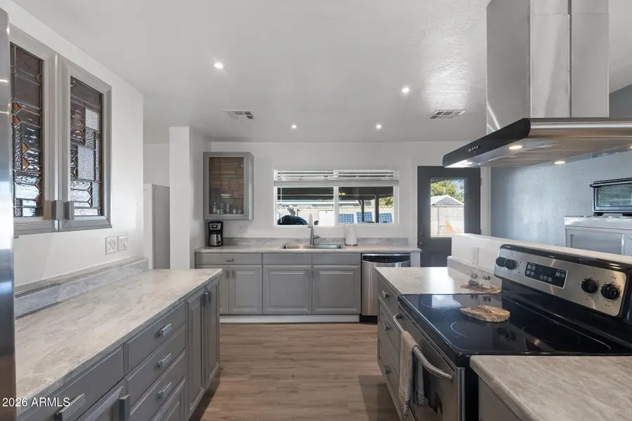 610 E Estevan Avenue, Apache Junction, AZ 85119 - Image #3